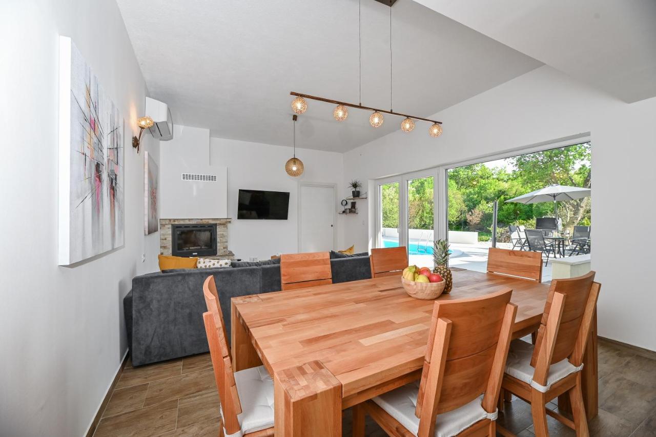 Hreljin Villa Burra מראה חיצוני תמונה