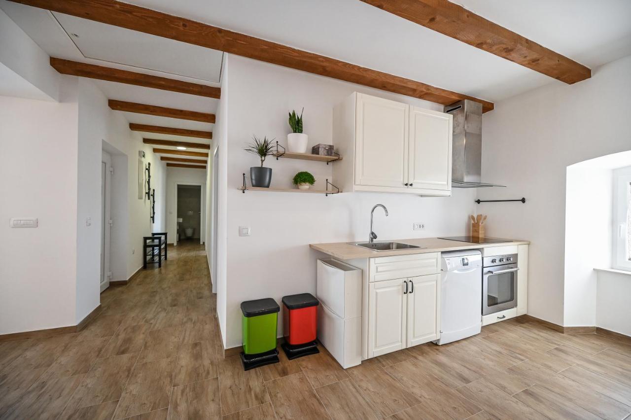 Hreljin Villa Burra מראה חיצוני תמונה