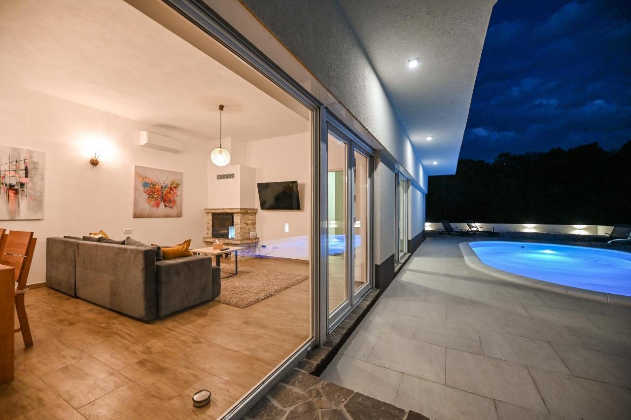 Hreljin Villa Burra מראה חיצוני תמונה